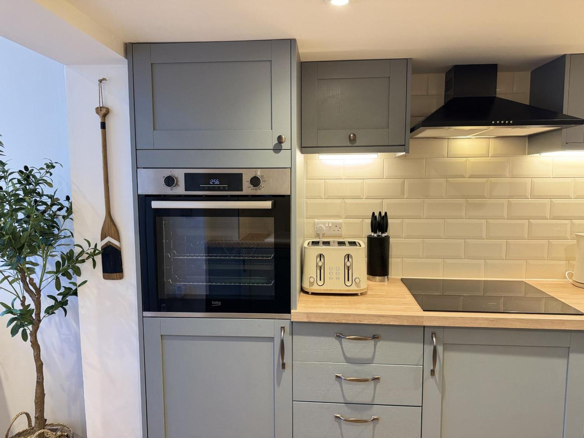 Driftwood House - Luxury Dog-Friendly Townhouse In Cowes, Steps From Marina Villa Cowes  Luaran gambar